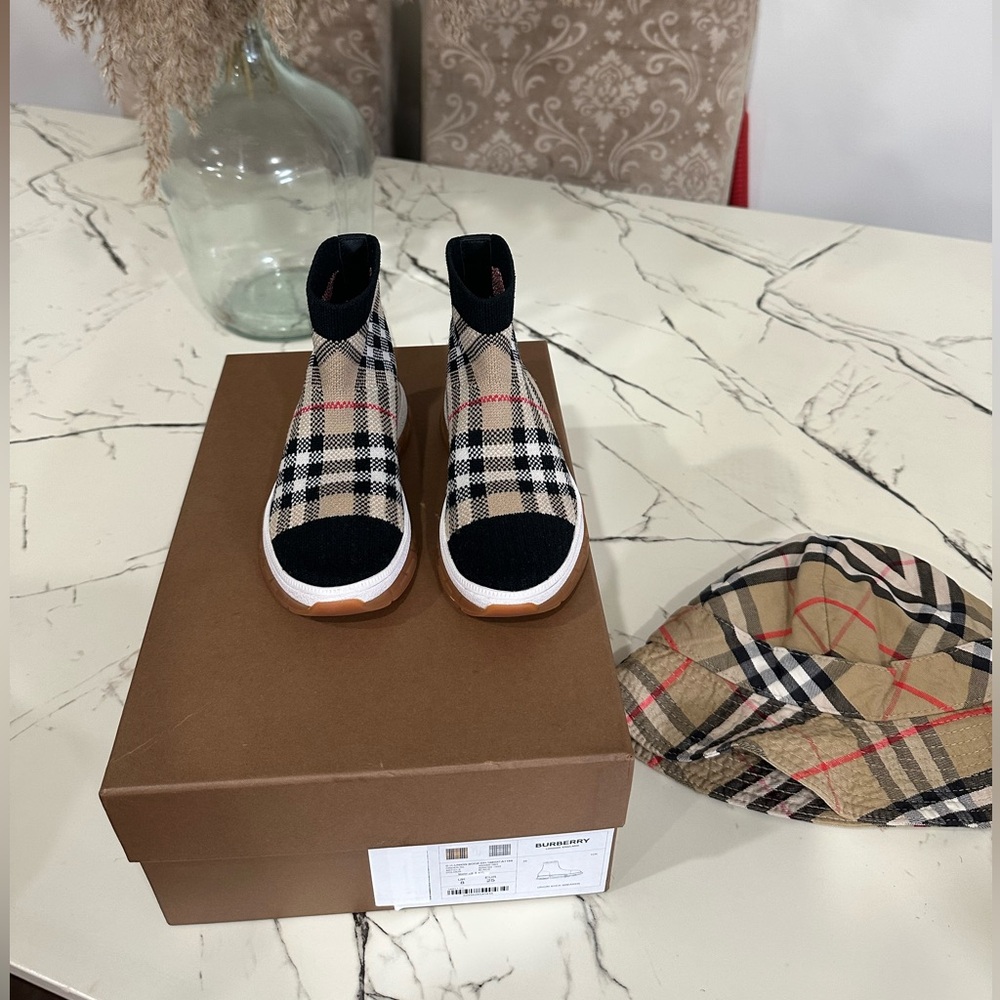 SOLD! Toddler Burberry Shoes & Burberry Hat